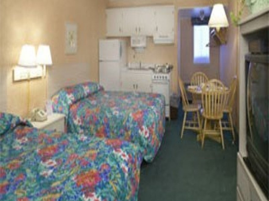 Shangri La Motel