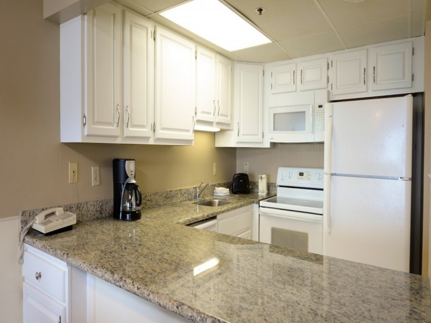 Marigot Beach Suites