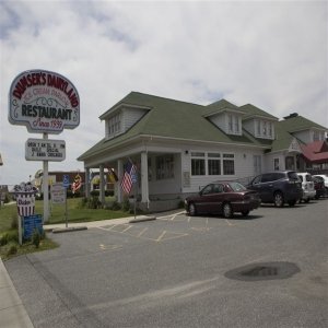 Dumser's Dairyland Restaurant