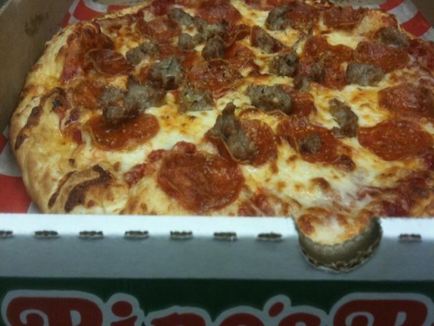 Pino's Pizza