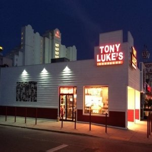 Tony Luke's