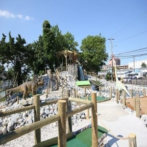 Nick's Mini Golf - Nick's 21st Street Jurassic Golf & Ropes Course
