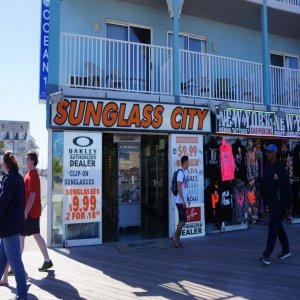 Sunglass City