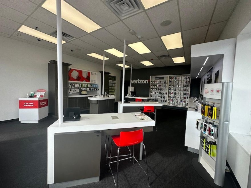 Verizon Authorized Retailer - TCC