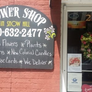 Snowhill Flower & Gifts Shop