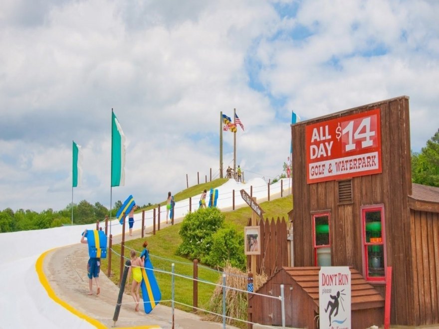 Sun Outdoors Frontier Town