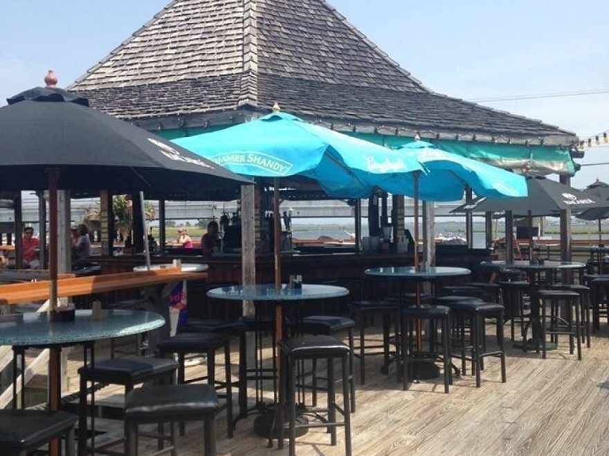 Harpoon Hanna's