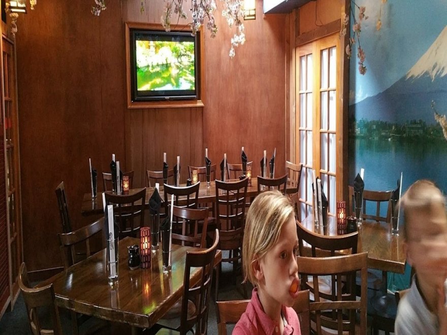 The Cultured Pearl Restaurant & Sushi Bar