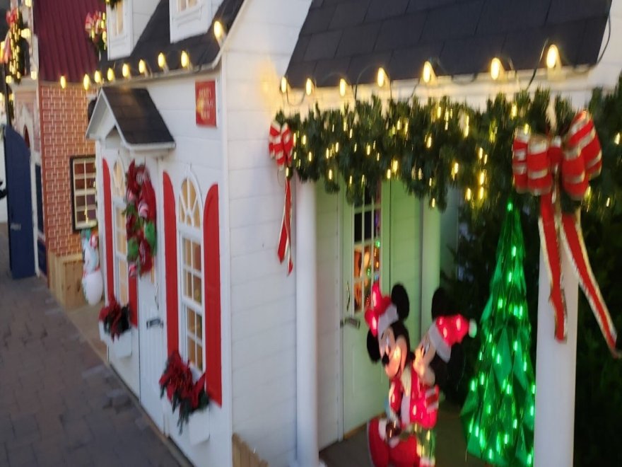 Schellville Village