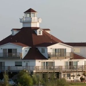 Lighthouse Club Hotel at Fager's Island