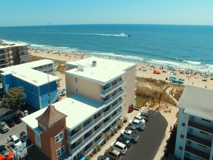 SeaLoft Oceanfront Hotel