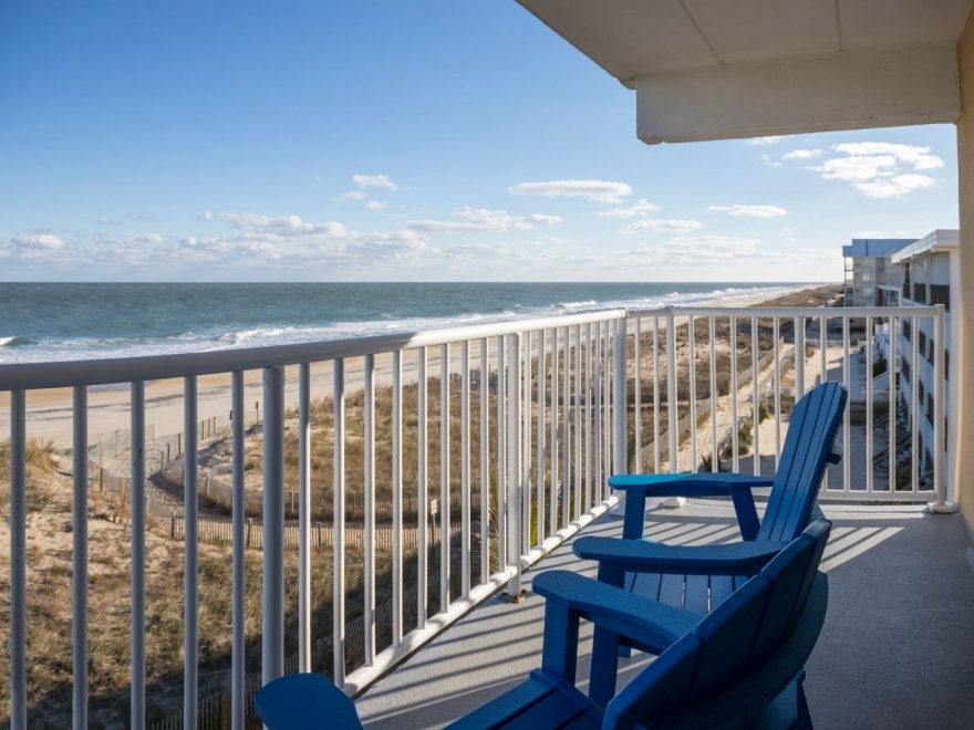 SeaLoft Oceanfront Hotel