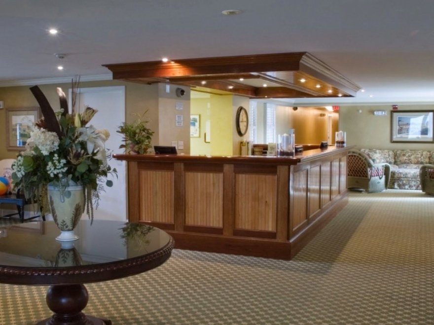 Breakers Hotel