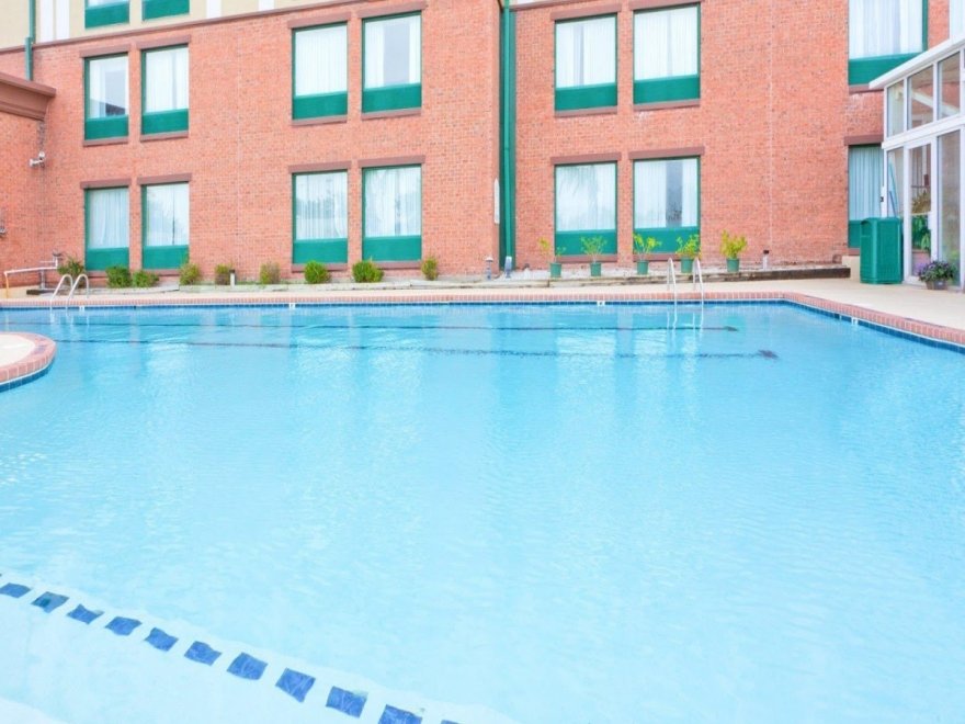 Holiday Inn Express & Suites Ocean City