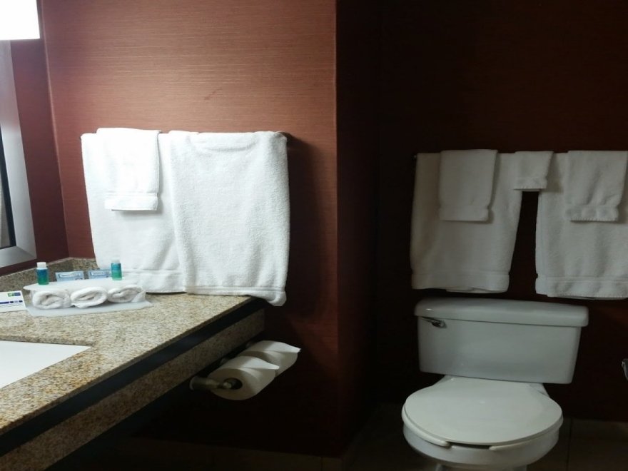 Holiday Inn Express & Suites Ocean City
