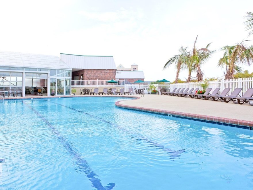 Holiday Inn Express & Suites Ocean City